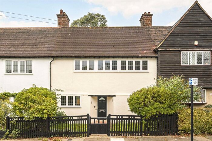 3 Bedroom Terraced House For Sale In Arsenal Road, Eltham, SE9