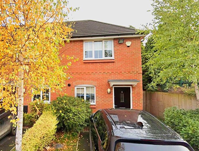 2 Bedroom End Of Terrace House To Rent In Runswick Close, Manchester, Greater Manchester, M6