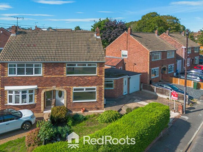 3 Bedroom Semi-Detached House For Sale In St. Davids Drive, Doncaster, South Yorkshire, DN5