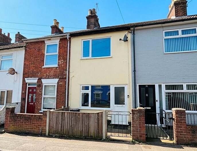3 Bedroom Terraced House For Sale In Princes Road, Lowestoft, NR32