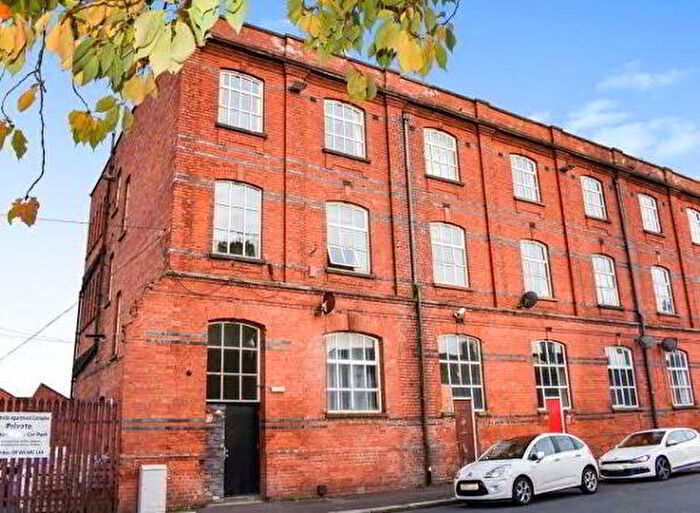 1 Bedroom Flats To Rent In Woodville Street, Lurgan, BT67