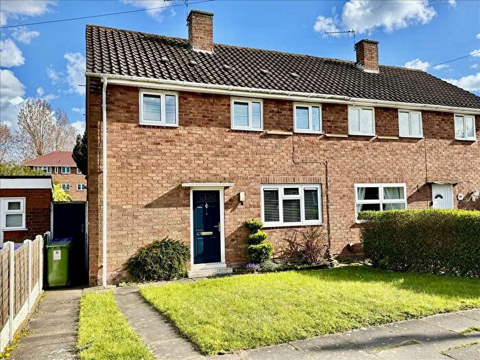 3 Bedroom Semi Detached House For Sale In Pritchard Avenue, Wednesfield, WV11