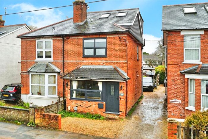 4 Bedroom Semi Detached House For Sale In College Road, College Town, Sandhurst, GU47
