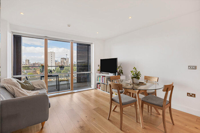 2 Bedroom Apartment For Sale In Barry Blandford Way, London, E3