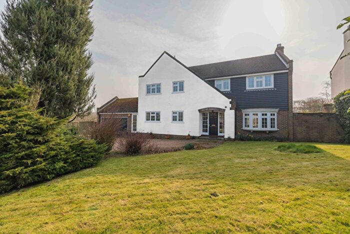 4 Bedroom Detached House For Sale In Orchard Court, Chillenden, Canterbury, CT3