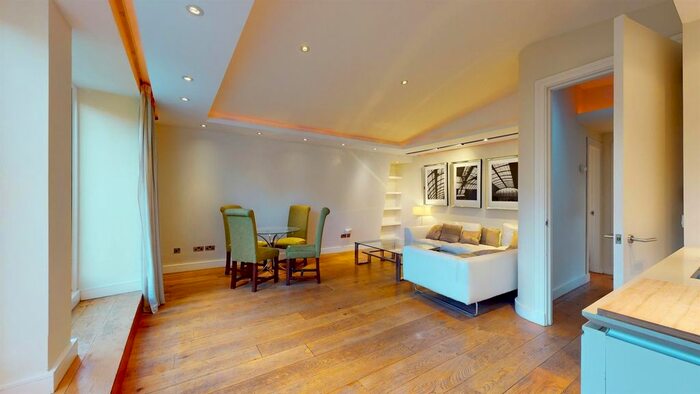 2 Bedroom Flat To Rent In Collingham Place, London, SW5