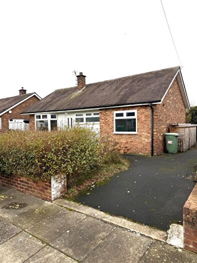 2 Bedroom Detached Bungalow For Sale In Gretdale Avenue, Lytham St. Annes, FY8