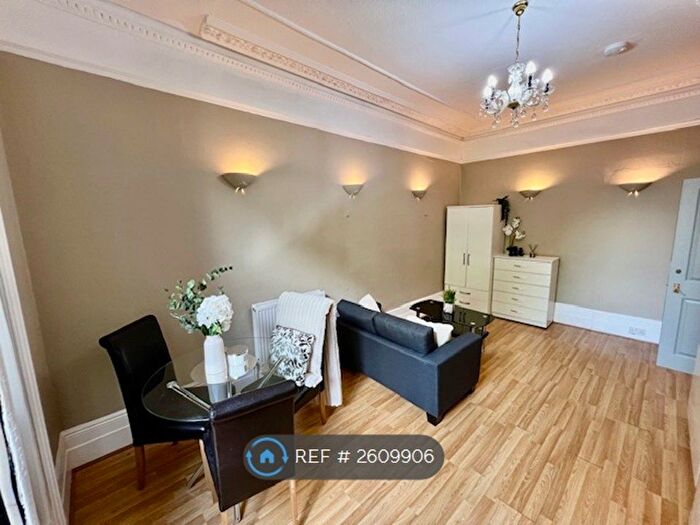 1 Bedroom Flat To Rent In Glazbury Road, London, W14