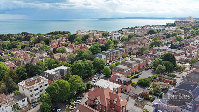 1 Bedroom Flat For Sale In Phoenix Court, Westby Road, Bournemouth, BH5