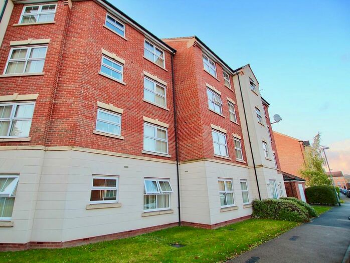 2 Bedroom Apartment To Rent In Mountbatten Way, Chilwell, Nottingham, NG9