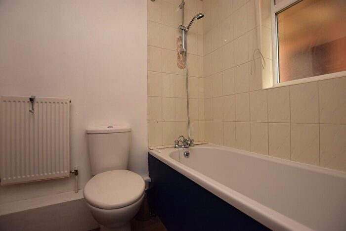 1 Bedroom Flat To Rent In Saffron Road, Biggleswade, SG18