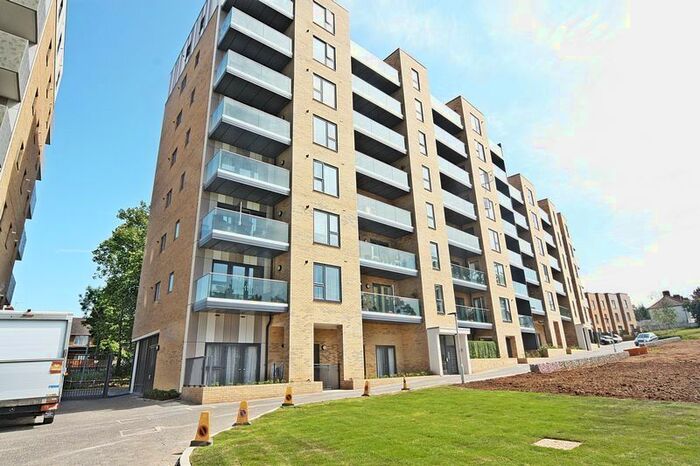1 Bedroom Flat To Rent In Ridding Lane, Sudbury Hill, Harrow, UB6