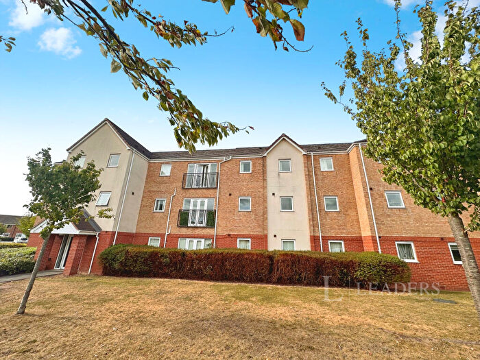 2 Bedroom Flat To Rent In Balmoral Way, Birmingham, B14