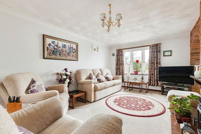 3 Bedroom Bungalow For Sale In Bellrope Lane, Wymondham, Norfolk, NR18