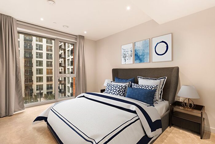 1 Bedroom Flat To Rent In Nine Elms Lane, London, SW11