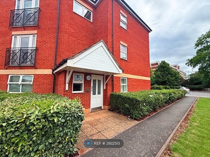 2 Bedroom Flat To Rent In Palgrave Road, Bedford, MK42