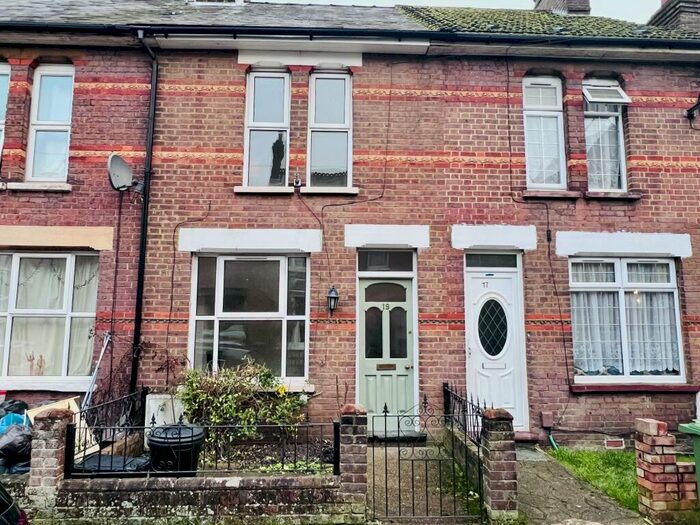 3 Bedroom House To Rent In Higham Road, Chesham, HP5