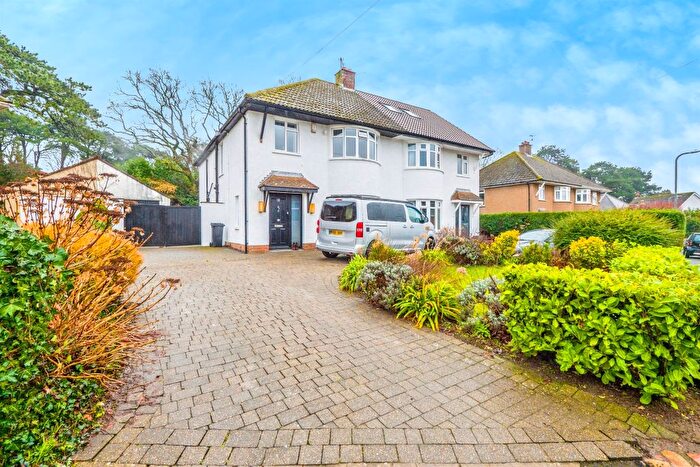 4 Bedroom Semi Detached House For Sale In Rookwood Avenue, Cardiff, CF5