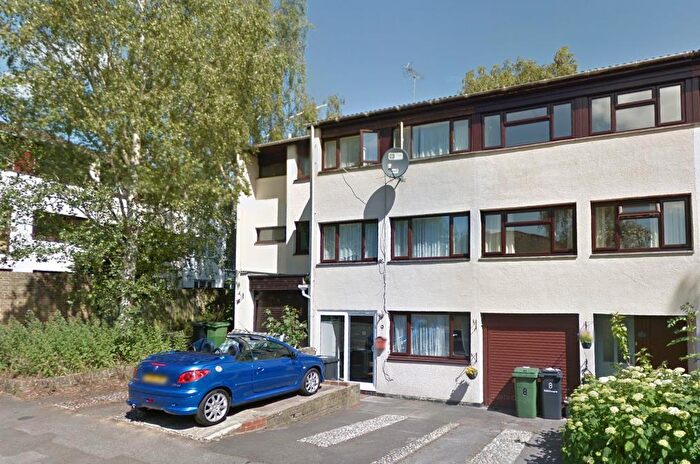 5 Bedroom House To Rent In Birnam Square, Maidstone, ME16