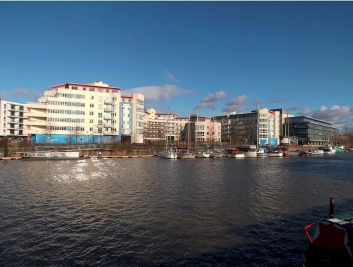 3 Bedroom Flat To Rent In Hannover Quay, Bristol, BS1