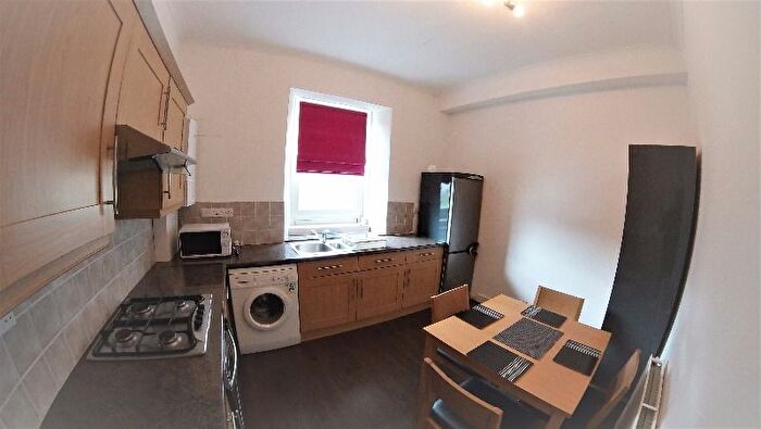 1 Bedroom Flat To Rent In Hardgate, City Centre, Aberdeen, AB10