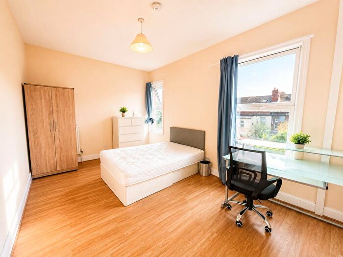 Semi-Detached House To Rent In Fisher Street, Nottingham, Nottingham City, NG7