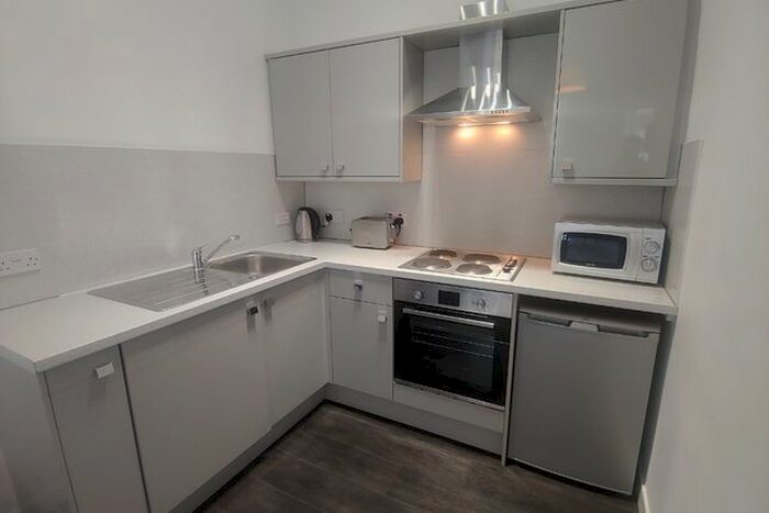 1 Bedroom Flat To Rent In Oakfield Avenue, Hillhead, Glasgow, G12