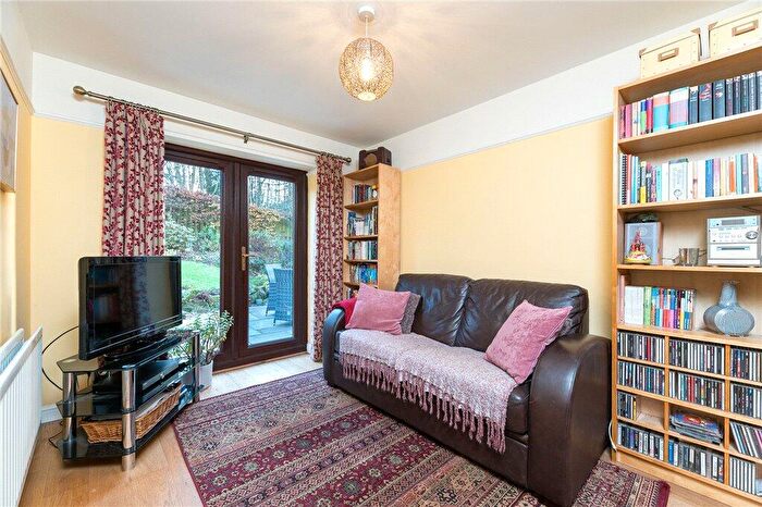 4 Bedroom Detached House For Sale In Spring View, Gildersome, Morley, Leeds, LS27