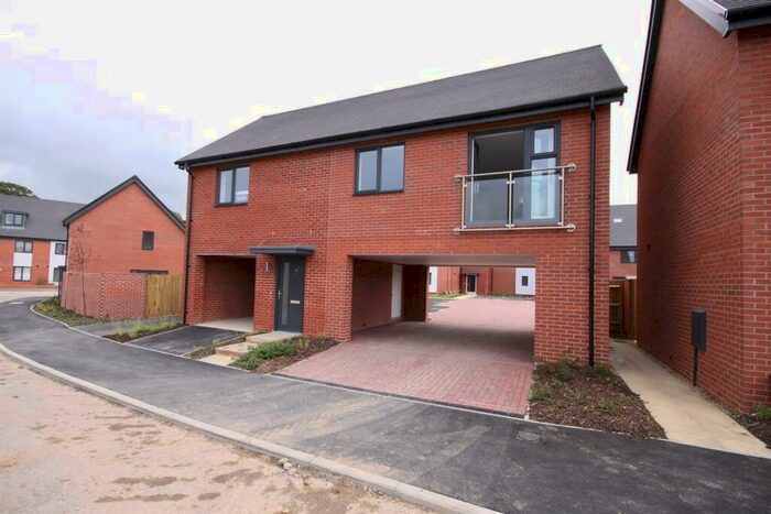 2 Bedroom Coach House To Rent In Nutash Road, Whiteley, PO15