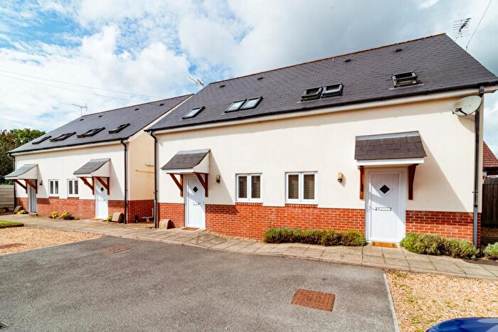 5 Bedroom House To Rent In Richards Close, , Bournemouth, BH10