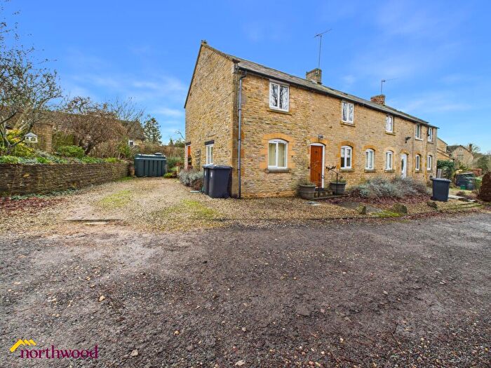 3 Bedroom Semi Detached House To Rent In Clarks Lane, Long Compton, CV36