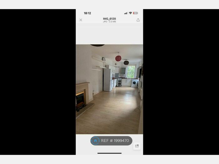 2 Bedroom Flat To Rent In Newington Green Mansions, Green Lanes, London, N16