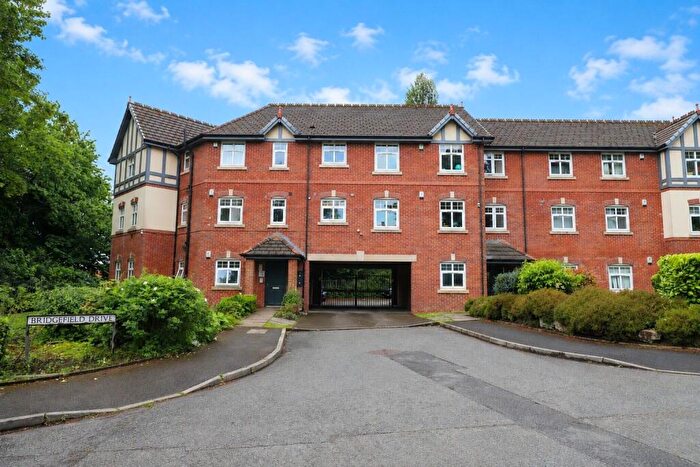 2 Bedroom Flat For Sale In Bridgefield Drive, Bury, BL9