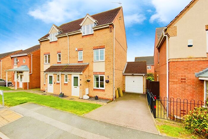 3 Bedroom Semi-Detached House For Sale In Slade Close, Thorpe Astley, LE3