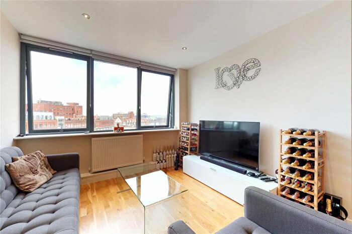 2 Bedroom Flat To Rent In Baldwin House, HA1