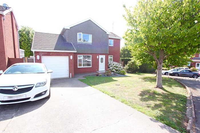 5 Bedroom House For Sale In Bryn Coed, St Asaph, LL17