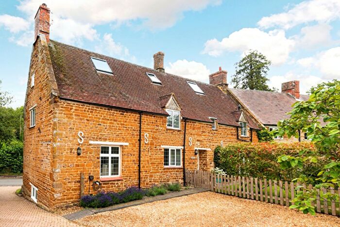 4 Bedroom Detached House For Sale In Maidford, Towcester, Northamptonshire, NN12