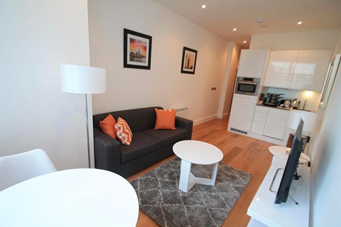 1 Bedroom Apartment To Rent In Park Street West, Luton, LU1