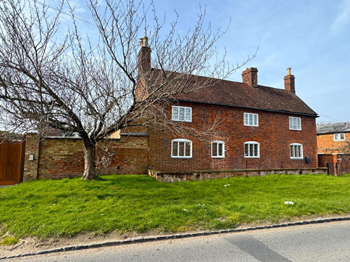 4 Bedroom Detached House For Sale In Great Horwood, MK17