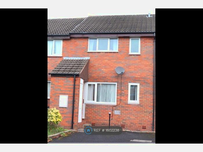 1 Bedroom Flat To Rent In Lyndhurst, Skelmersdale, WN8