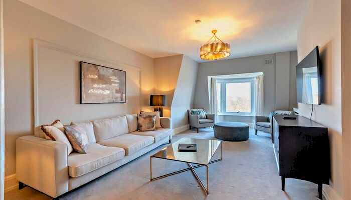 4 Bedroom Apartment To Rent In Strathmore Court, St. John's Wood, London, NW8