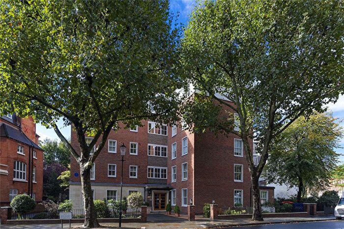 3 Bedroom Flat For Sale In Melbury Road, London, W14