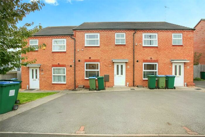3 Bedroom Terraced House To Rent In Maplin Close, Coventry, West Midlands, CV4
