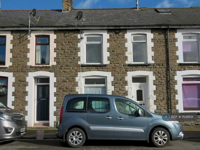 3 Bedroom Terraced House To Rent In West Street, Pontypridd, CF37