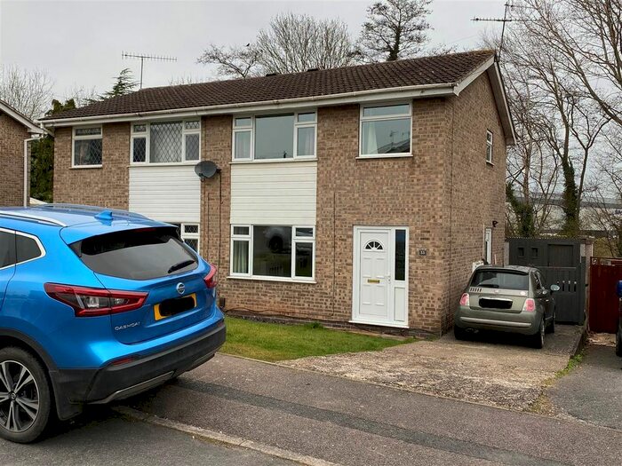 3 Bedroom Semi-Detached House To Rent In Hazelrigg Close, Castle Donington, Derby, DE74