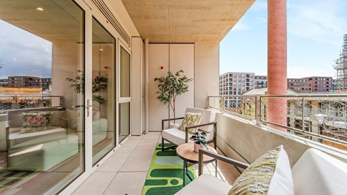 1 Bedroom Flat For Sale In Hepscott Road, Hackney, E9