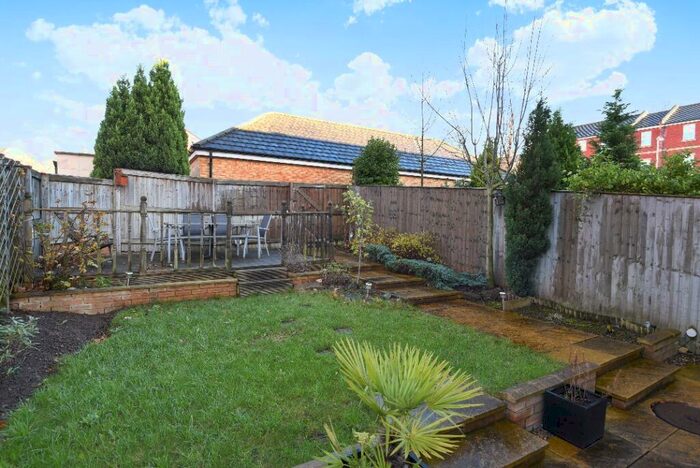 4 Bedroom Town House To Rent In Teale Court, Chapel Allerton, Leeds, LS7