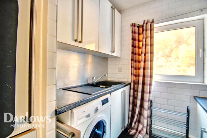 2 Bedroom Apartment To Rent In Heathfield, Swansea, SA1