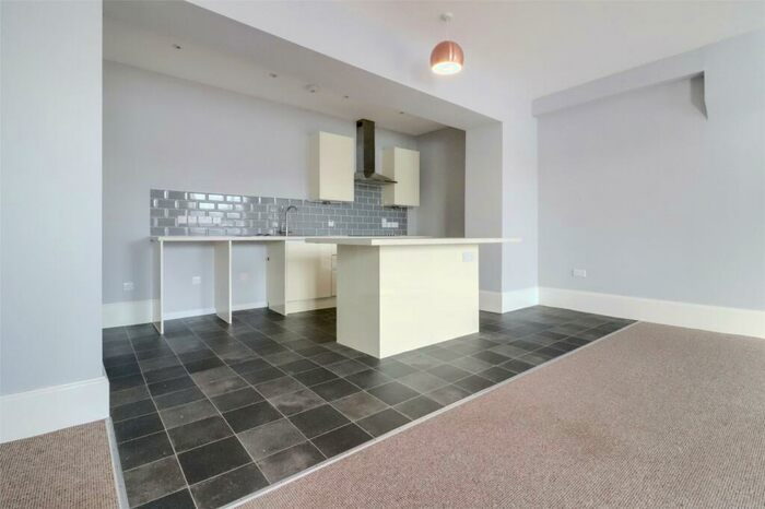 2 Bedroom Apartment For Sale In Tantons Court, New Road, Bideford, North Devon, EX39
