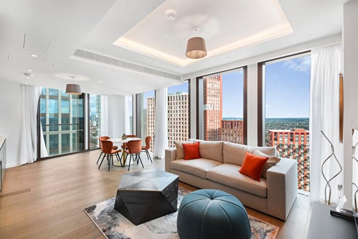 2 Bedroom Flat To Rent In Thames City, London, SW8